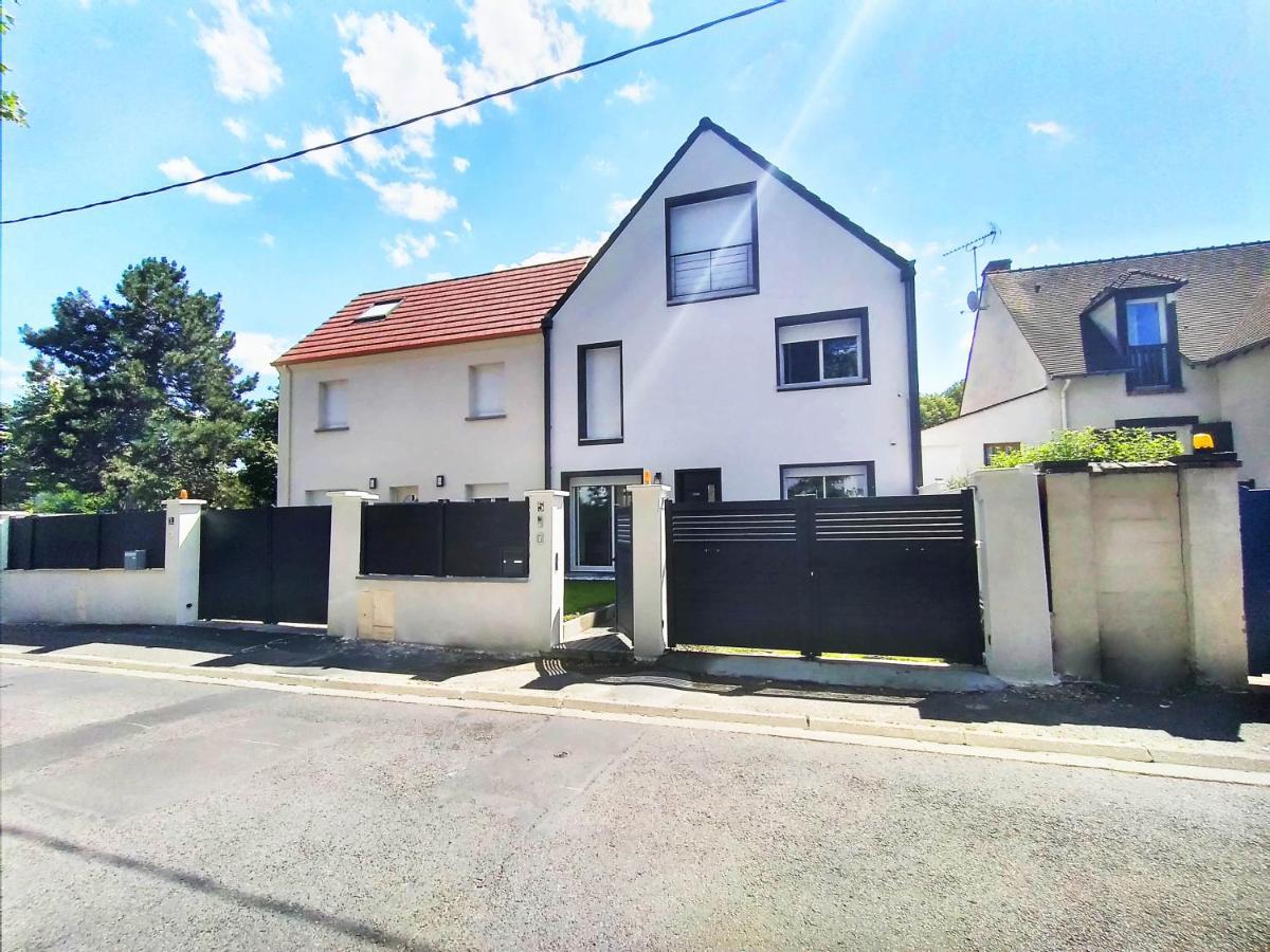 Dream Of Mediterranean House, Jacuzzi, Bbq, Delices Ensoleilles Sartrouville Exterior foto