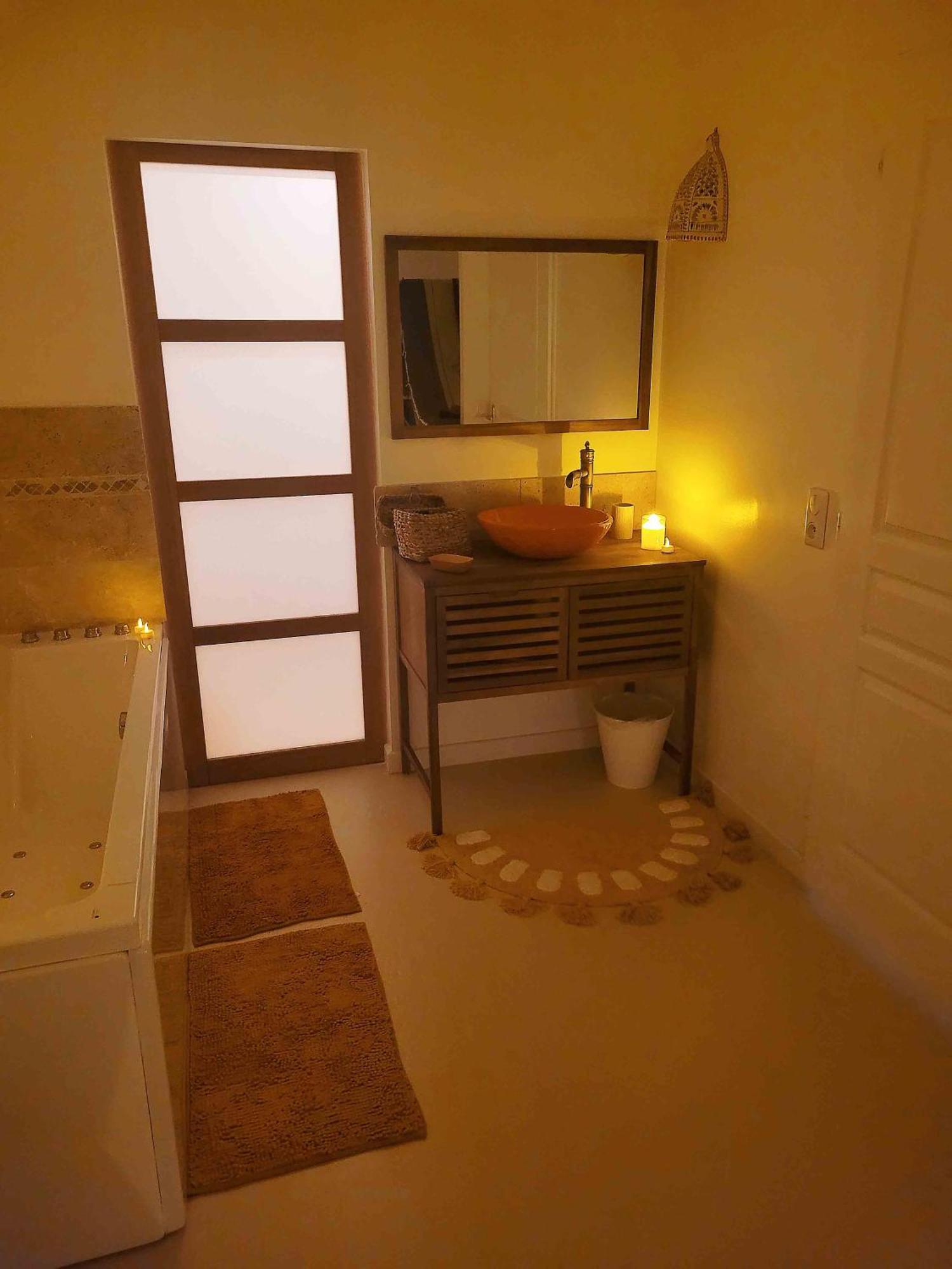 Dream Of Mediterranean House, Jacuzzi, Bbq, Delices Ensoleilles Sartrouville Exterior foto